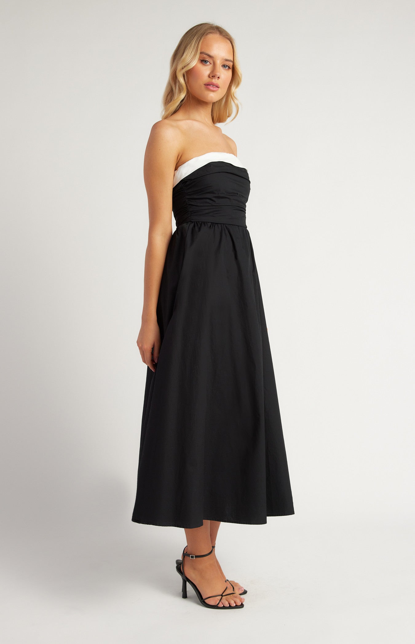 Leia Black Midi Dress