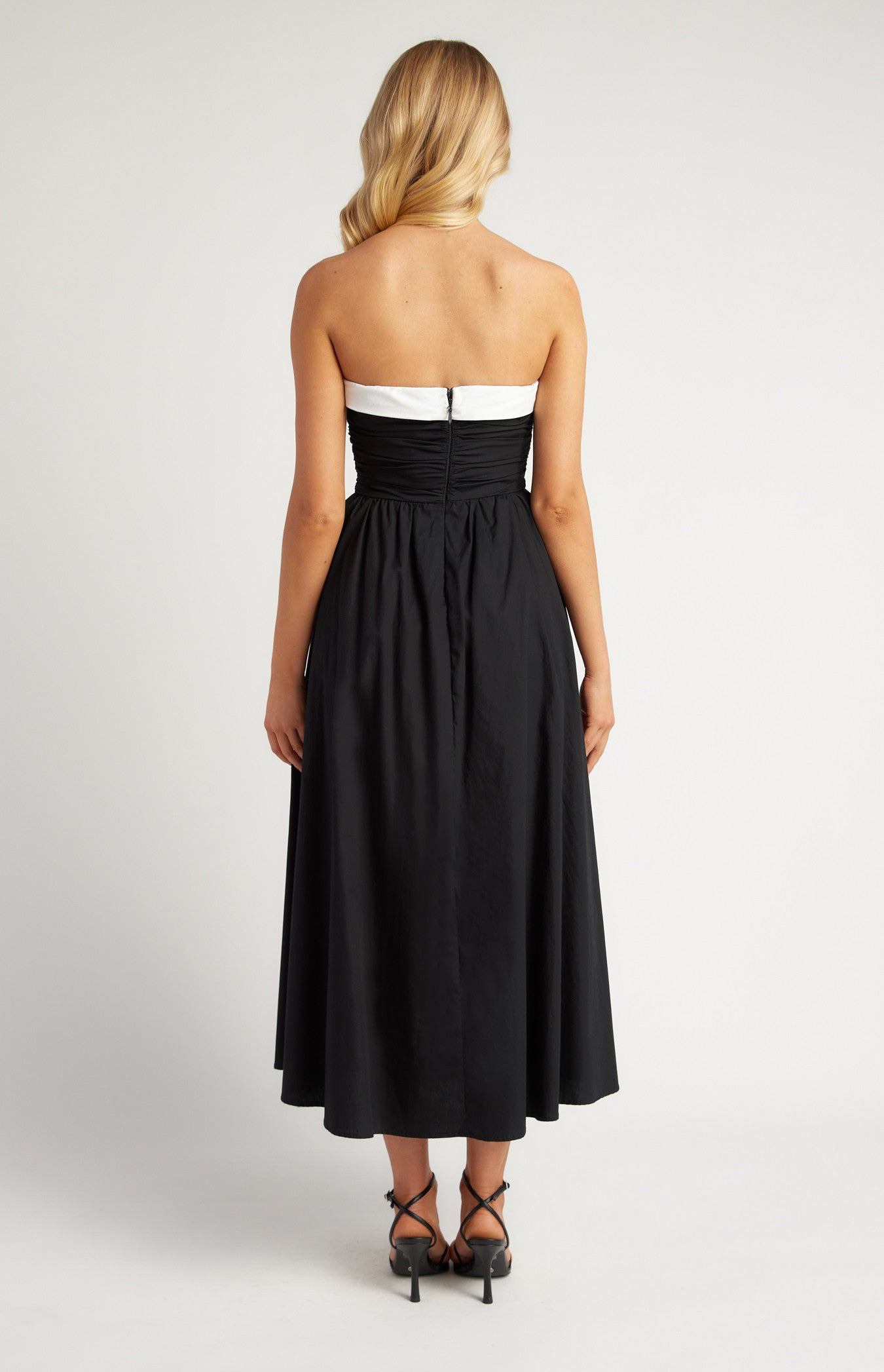 Leia Black Midi Dress