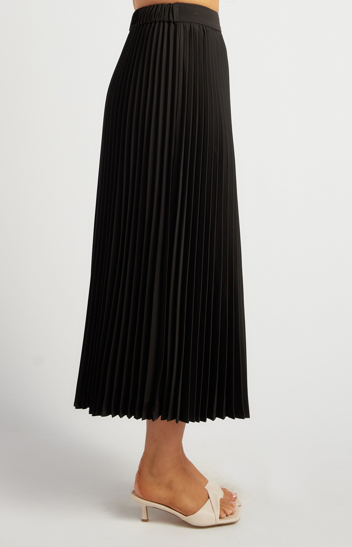 Black Pleated Skirt