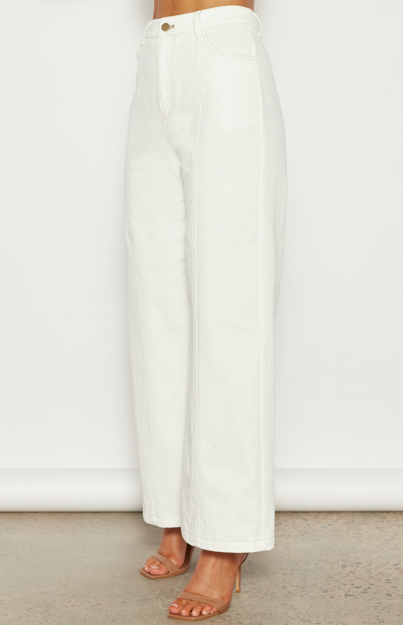 Amari High Waisted Jeans
