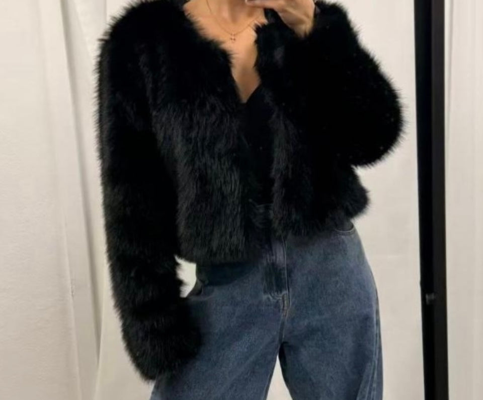 Noir faux fur